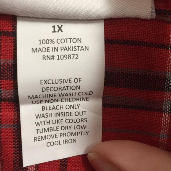 Men’s Button down short sleeve top - Picture 2 of 3